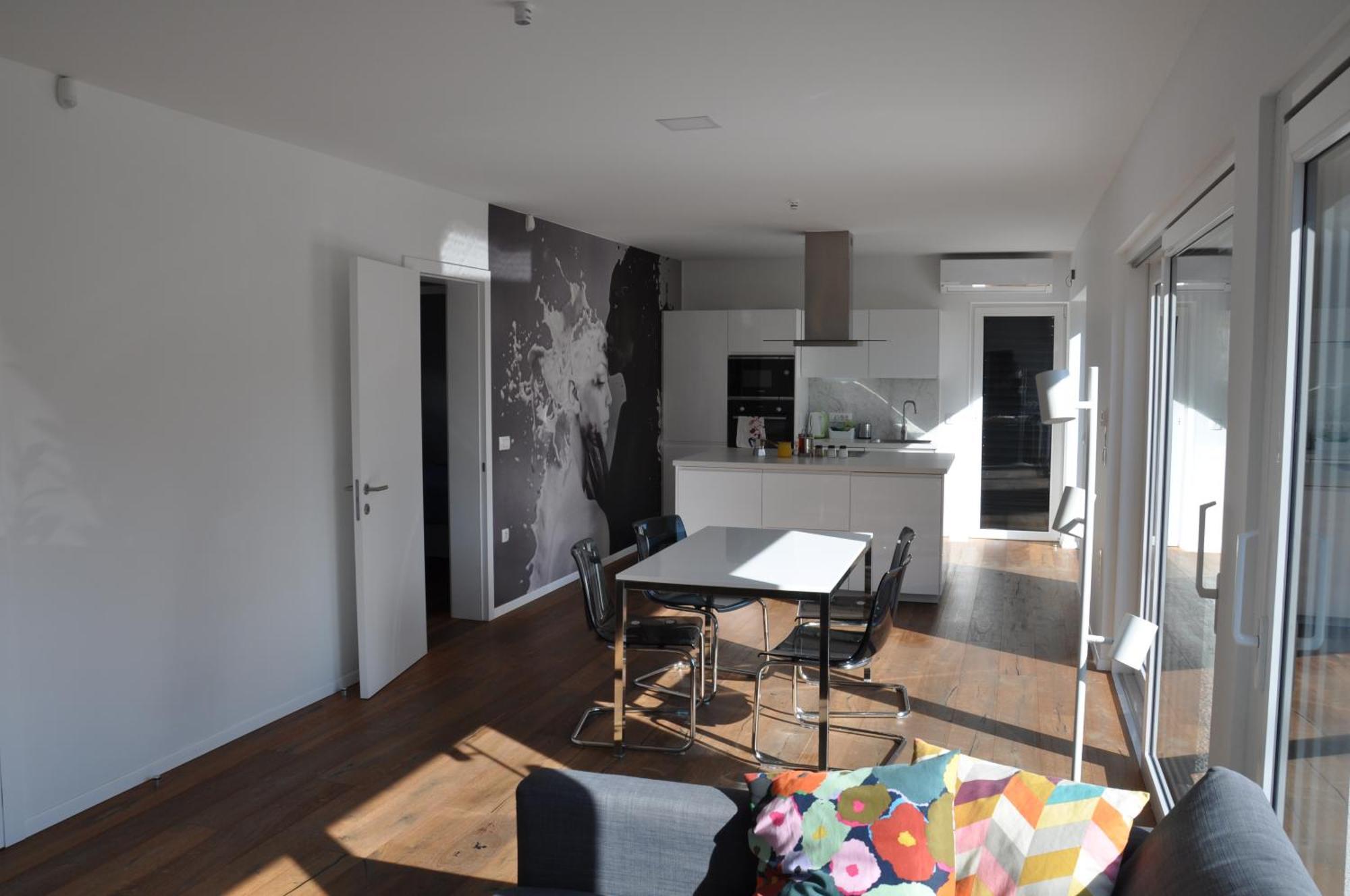 Apartments Trnovo ลูบลิยานา ภายนอก รูปภาพ