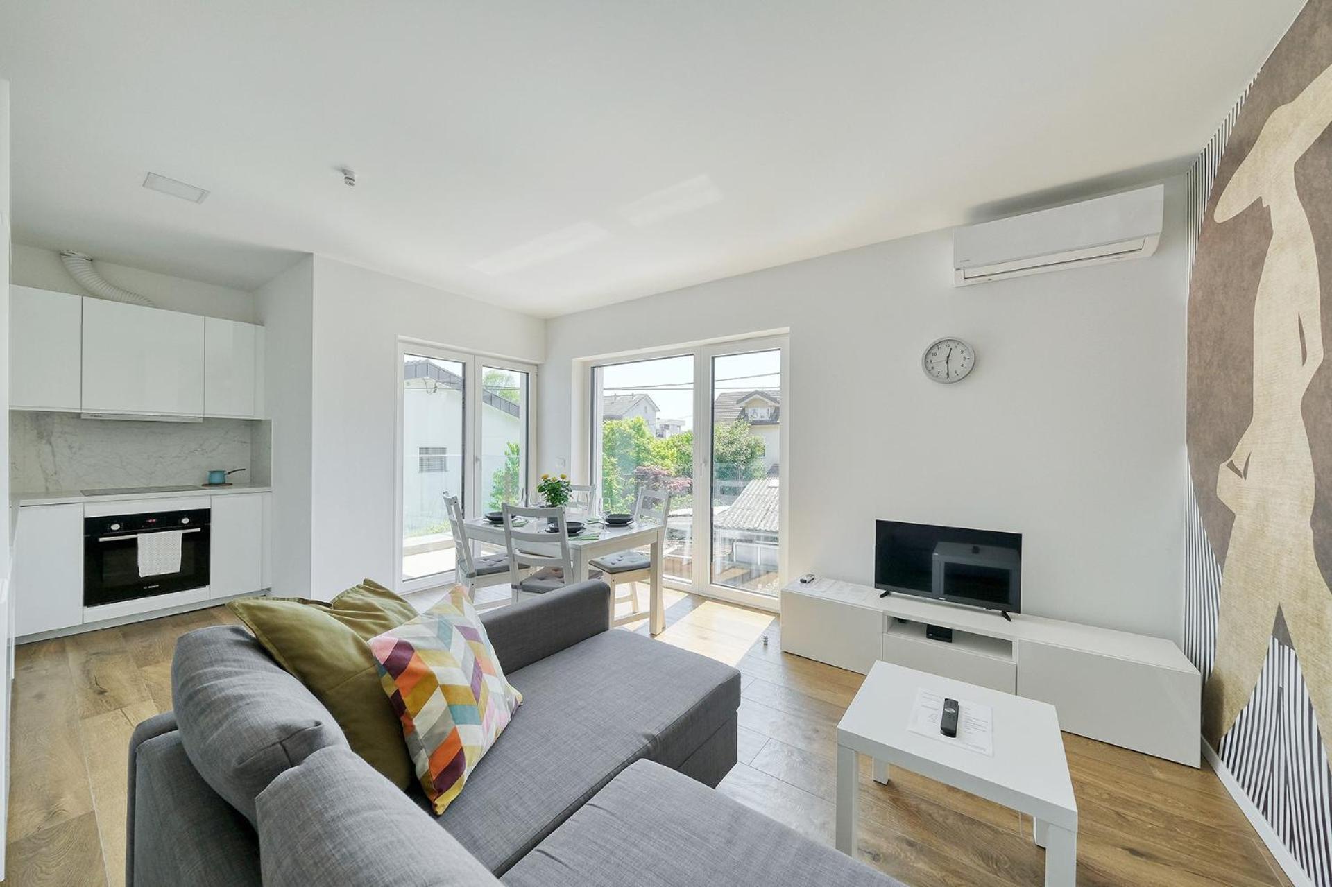 Apartments Trnovo ลูบลิยานา ภายนอก รูปภาพ